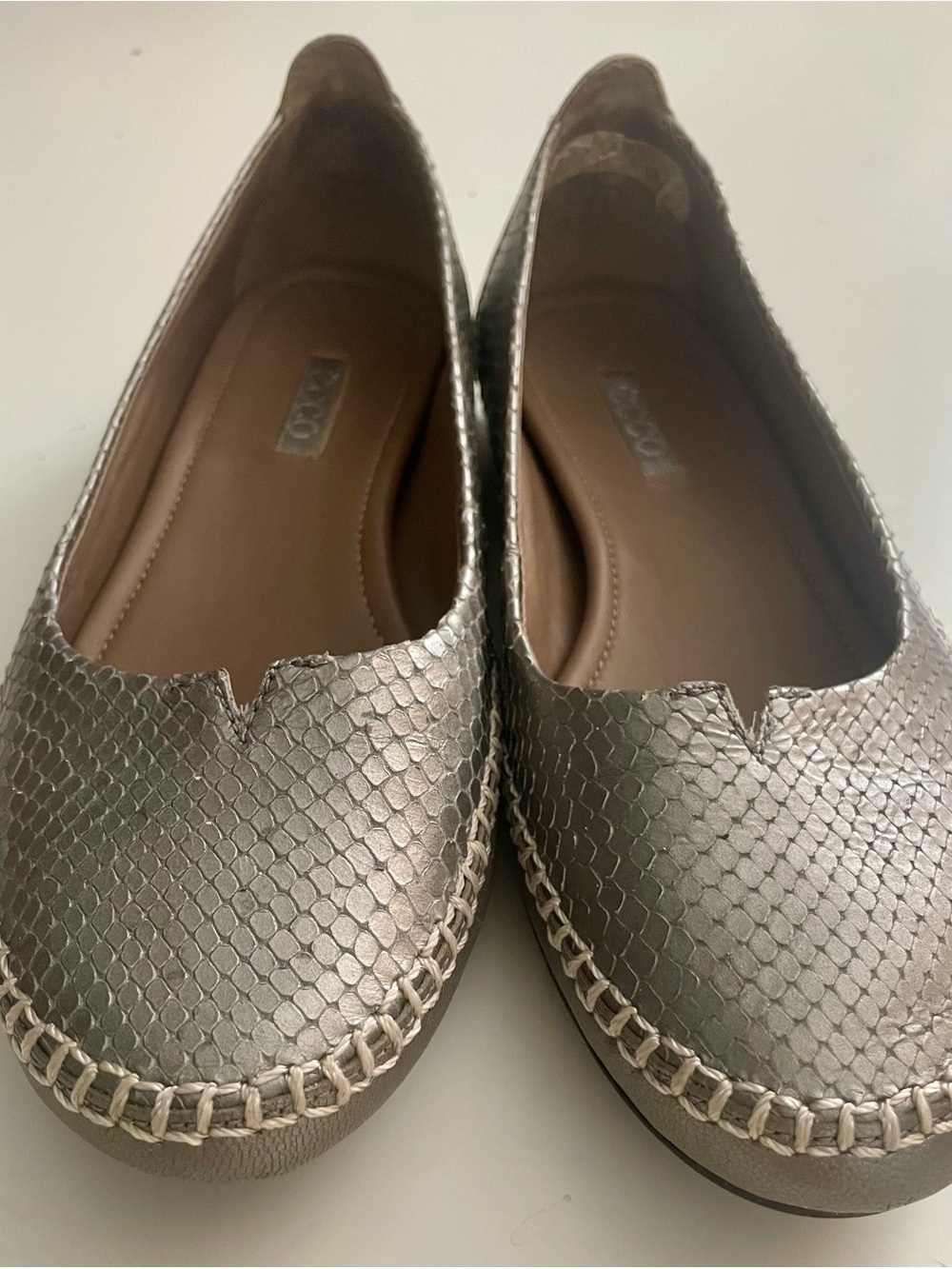Ecco Metallic Silver Slip-On Flats - EU sise 36 (US size 6)